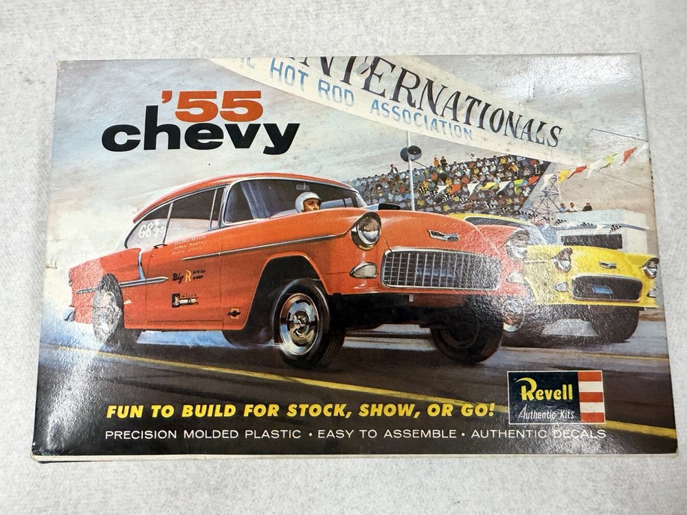 Revell H-1276 #2 1955 Chevy Hardtop vintage Model KIT 1/25 Gently Started