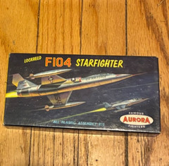 AURORA Kit # 291 LOCKHEED F104 STARFIGHTER!! For Parts or Restoration!!