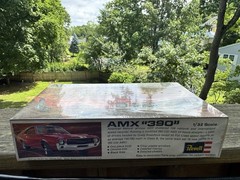 Vintage Revell AMX “390” Hot Ones Kit H-1296 Model Kit 1/32 Scale FACTORY SEALED