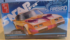 AMT #1211 1/25 SCALE SNAP FIT 1979 PONTIAC FIREBIRD NEW IN DAMAGED BOX