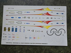REVELL 48 FORD CONVERTIBLE DECAL SHEET 1/25