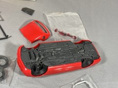 REVELL 1/25 Scale Model Kit Ford NEW THUNDERBIRD 2002-2005 dated 1999 T-bird