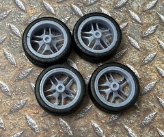 Resin 21/20 in. “Hurricane” model car wheels, 1/24 1/25 scale