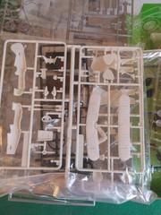 LS 1/16 Morgan Plus 8 ROADSTAR Motorized Plastic Model Kit Unopened Vintage
