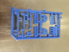 1/25 Scale SMB Chevy With Engine Stand Model Kit Builder Garage Parts 66 Nova