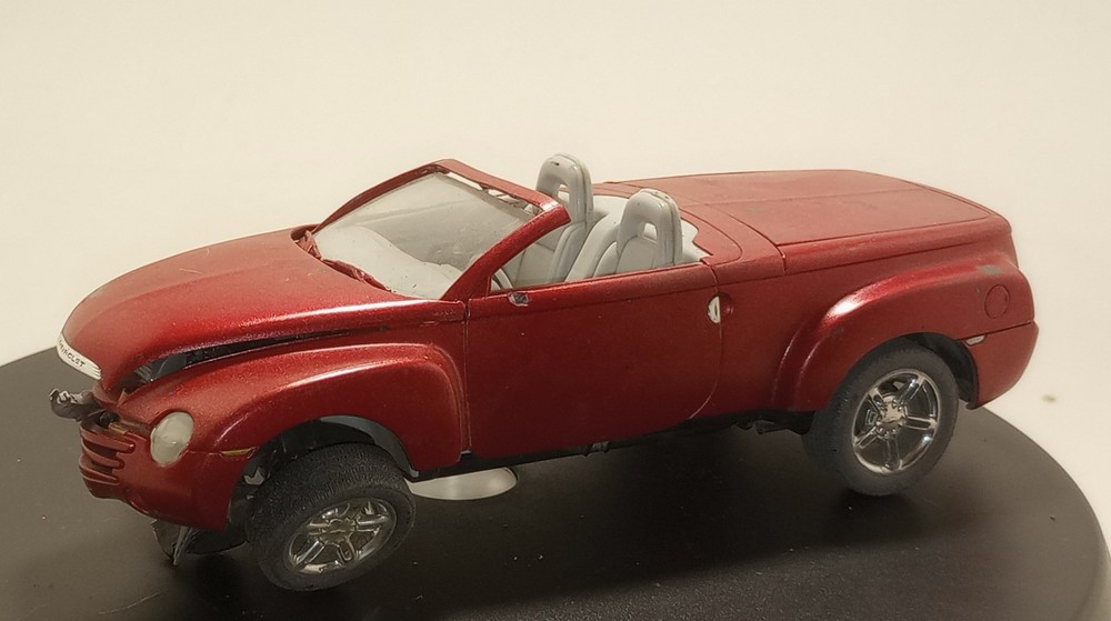 Built 1/25 scale Chevy SSR as a wreck for a diorama