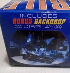 AMT 1/25 Batmobile 1989 Movie Model Car Kit AMT935 W/ Back Drop, NEW OPEN BOX