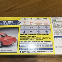 Revell 1:25 New 2000 Ford Thunderbird Convertible Snap Together Model Kit NOS