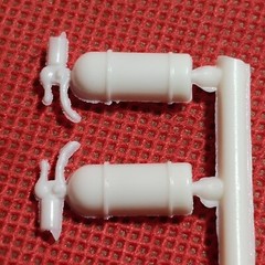 Fire Extinguisher 1960 Chevy Corvette 1:25 Scale Model Car Part MPC