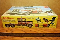 AMT KENWORTH CONVENTIONAL W-925 1/25 SCALE MODEL KIT