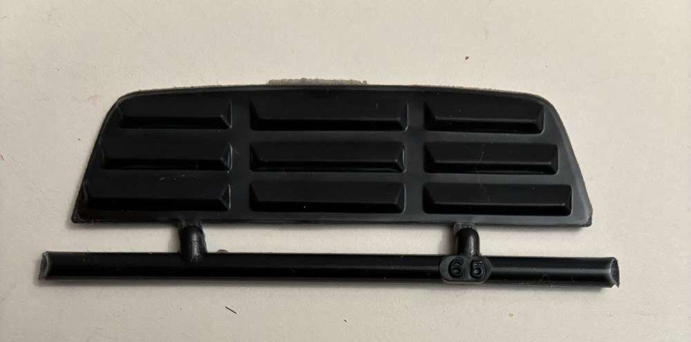 Chevy C1500 454SS REAR WINDOW LOUVERS 201 1661 AMT 6032 Model Car Parts COMBINIE