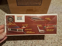 NEW FACTORY SEALED 1966 Mercury Hardtop Custom or Stock AMT Kit 1:25 # 2206