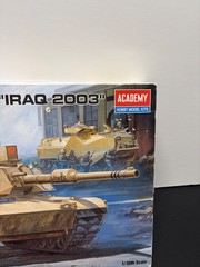 ACADEMY 13202 1/35 M1A1 Abrams “Iraq 2003″ Tank Model Kit