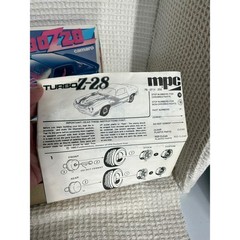 Vintage Unisex MPC Turbo Z-28 Camaro Model Kit 1/25 Blue