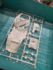 FUJIMI 1/24 SCALE 1985 PORSCHE 911 CARRERA SEALED INSIDE! CIRCA 1980’s! VMCP!