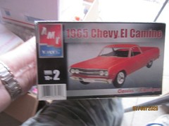 1/25 1965 Chevy El Camino model kit by AMT #31741 open box /sealed parts