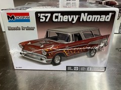 Monogram 1/24 scale 1957 Chevy Nomad Custom Cruiser model car kit