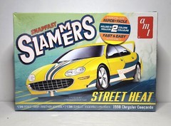 AMT Snapfast Slammers 1998 Chrysler Concorde Street Heat Model Kit 16 Parts