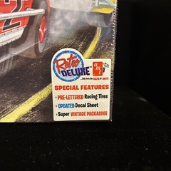 AMT 1474 ‘65 OLDS 88 MODIFIED STOCKER MODEL KIT-NIB-1/25 SCALE