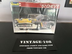 Vintage NOS Sealed New 1983 Revell ’57 Chevy 1/25 Scale Model Kit 7383 1957 tear