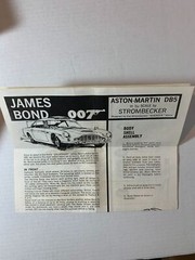 VINTAGE – James Bond 007 Aston Martin Competition Kit – Strombecker 1966