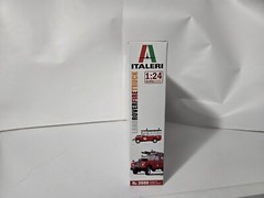 Italeri 1-24 Scale Toyota Land Rover Firetruck Sealed New Super Nice