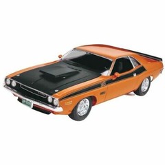 New Sealed 1/24 Revell ’70 Dodge Challenger 2in1 Model Kit 85-2596