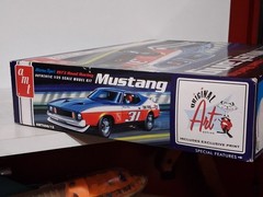 Warren Topes #31 1973 FORD MUSTANG ROAD RACE Model cat Kit Sealed Bags Art