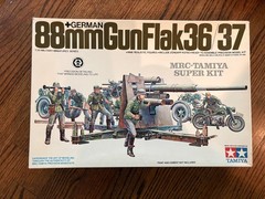 NEW IN BOX! TAMIYA Military Model 1/35 German 88mm GunFlak36/37 Scale 35017