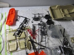 DEFECTIVE Monogram 1978 Corvette 1/8 Model Kit PARTS ONLY READ 2603