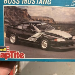Revell Ford Boss Mustang 1/25 Model Kit SnapTite by Larry Shinoda Sealed Parts