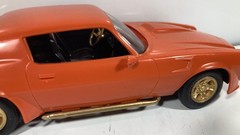 Monogram 1981 Chevrolet Camaro Z/28 Snap Tite Built Model Car Kit 1:24 Orange