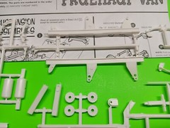 F-2 Tandem Suspension Front Support Legs 1/25 Fruehauf Van Trailer AMT Tractor