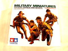 1/35 Tamiya Japanese Army Infantry 4 Figures w/ Equipment # 35090