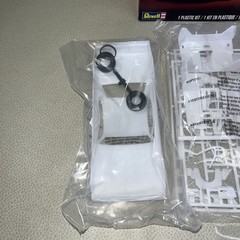 Revell 14528 70 Plymouth Duster Model car assembly kit 1:24