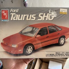 🚨Amt🚨Ford Taurus SHO 1/25 Model Factory Sealed Vintage Collection