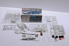 AMT ERTL GULDSTRAND GRAND SPORT 90 SCALE 1:25 MODEL KIT 6461