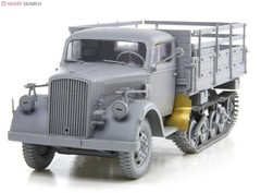 DRAGON 1/35 6761 Sd.Kfz.3a Maultier Half-Track w/leFH18 Howitzer-limited Ver