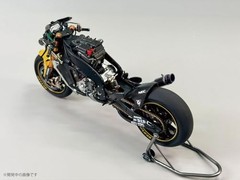 Platz BEEMAX 1/12 Yamaha YZR-M1 2007 item BX13002 NEW From Japan
