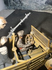 BUILT 1/35 TAMIYA German TYPE 82 KUBELWAGEN W/MG34 2 SS Figs Weathered NICE!!