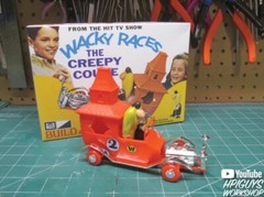 Wacky Races The Creepy Coupe Press-Lock Plastic Model Car Kit New Sealed
