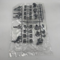 Revell Visible V-8 Engine 1:4 Scale Plastic Model Kit 85-8883 Skill Level 5