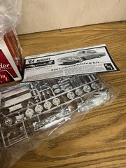AMT. 1964 MERCURY MARAUDER FASTBACK HARDTOP. 1/25 SCALE. MODEL KIT 6022.