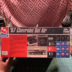 Vintage AMT/Ertl 1957 Chevrolet Bel Air 1:25 Model Kit Skill Level 2 Easy