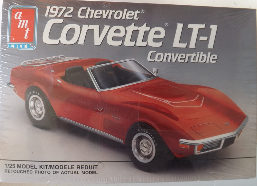 AMT/ERTL 1972 Chevrolet Corvette LT-1 Convertible Blue Pla. 1:25 Model Kit c1991
