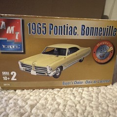 1965 Pontiac Bonneville Buyer’s Choice AMT 38174 Plastic Model Kit 1:25 Sealed