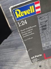 FERRARI 348 TS REVELL 07254 1:24 Model Car Kit [New Open Box] – Red