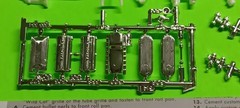 2 Engines Dodge Fire Dome Stock Flathead 1/25 AMT 1953 Ford F-100 Pickup