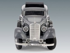 ICM 35537 – Typ 320 (W142) Saloon, WWII German Staff Car – Scale Model Kit