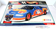 Revell Monogram NASCAR Kyle Petty #44 Hot Wheels Pontiac Grand Prix